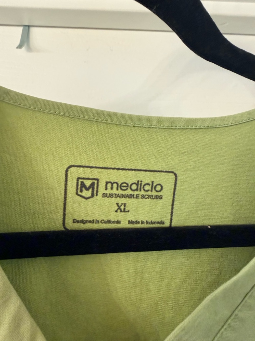 Mediclo Scrub Set XL Green Sustainable V-Neck Top Jogger Pants Stretch Tencel - Picture 5 of 17